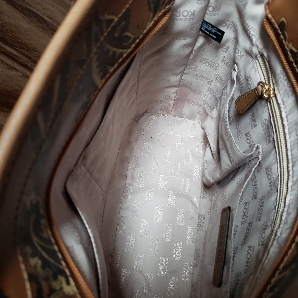 Michael Kors Emry Tote View 4